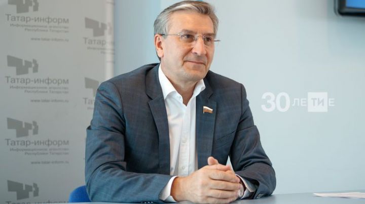 Айрат Фаррахов считает, что в Татарстане семейные ценности пользуются особым почетом