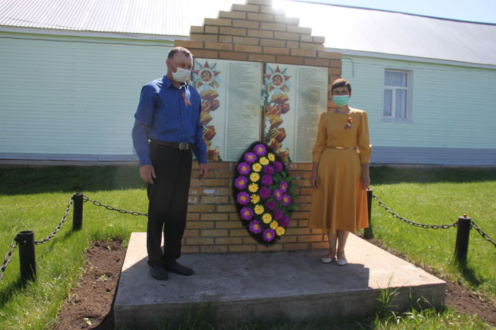 В селе Татарское Тюгульбаево Алькеевского района поздравили участника войны Нургазиза Хисматова
