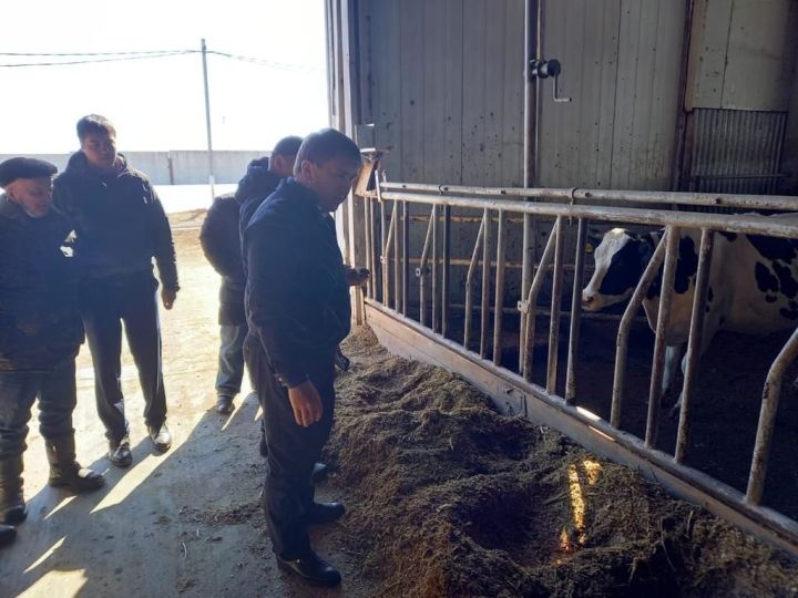 В Алькеевский район: трактора в основном готовы к весенне-полевым работам