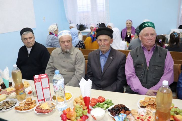 В Старочелнинском сельском поселении Алькеевского района провели ифтар-меджлис