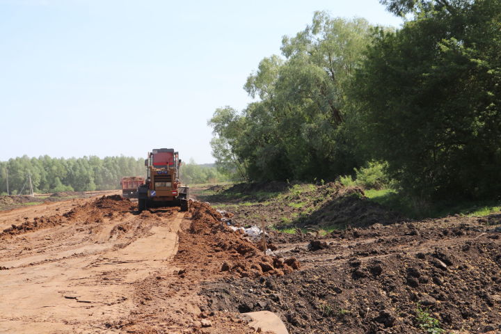 В Алькеевском районе приступили  к  строительству автодороги «Карамалы-Старое Ямкино»