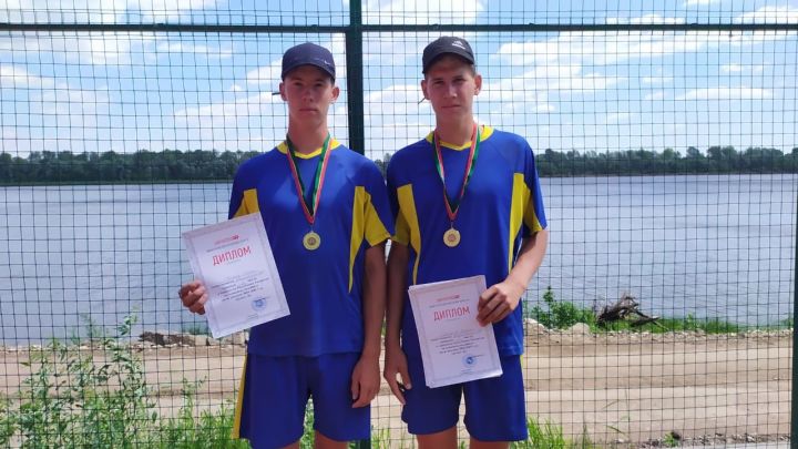 Чемпионами Татарстана по пляжному волейболу стали братья-близнецы из Алькеевского района