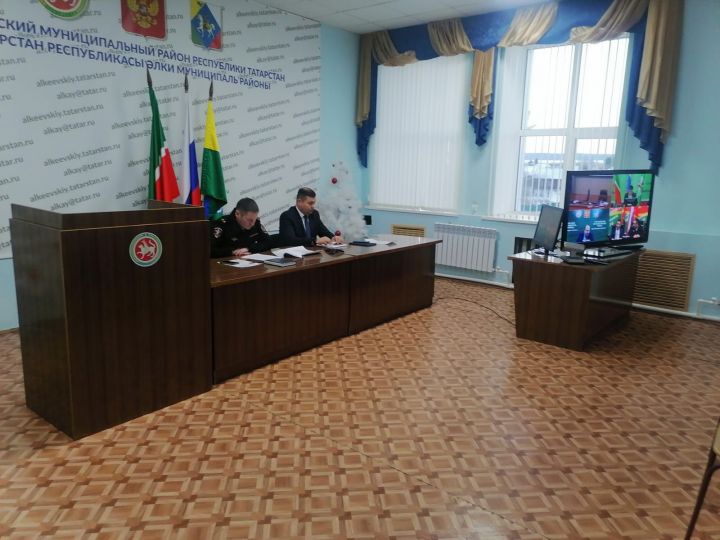 В районной администрации прошло заседание правительственной комиссии РТ по обеспечению безопасности дорожного движения