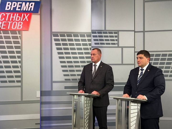 Глава Алькеевского района Александр Никошин участвовал в программе «Время местных советов»