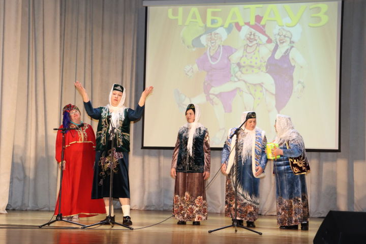 В Алькеевском районном доме культуры состоялся первый концерт фестиваля «Планета талантов»