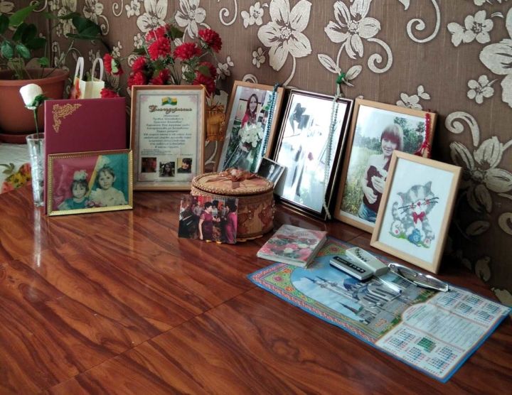 Гульсина Камалова живет памятью о погибших дочерях, умершем муже