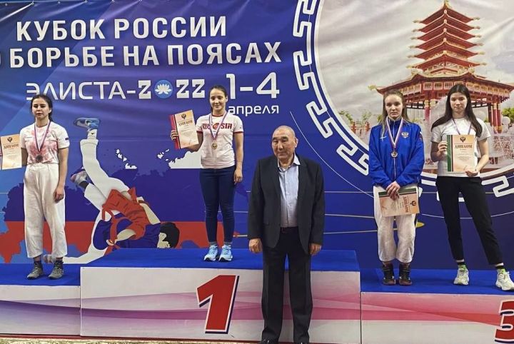 Из столицы Калмыкии Регина Нуртдинова вернулась с золотой медалью