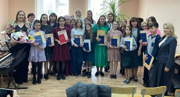 В Алькеевском районе состоялся выпускной вечер музыкальной школы