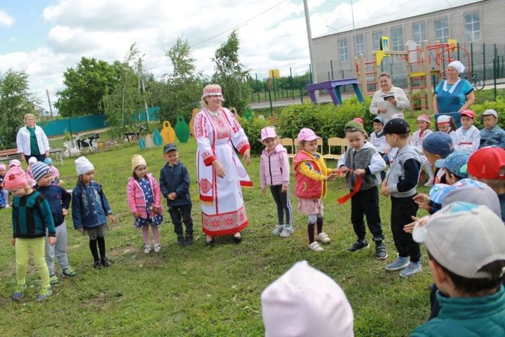 В детском саду «Берёзка» прошел чувашский национальный праздник «Уяв»