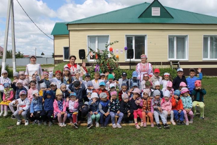 В детском саду «Берёзка» прошел чувашский национальный праздник «Уяв»