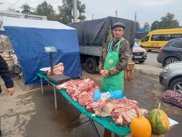 Сегодня Алькеевский район участвовал в сельскохозяйственной ярмарке в Казани