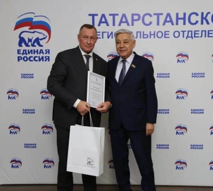 Районное отделение политической партии «Единая Россия» объединяет 1464 членов партии и 309 ее сторонников