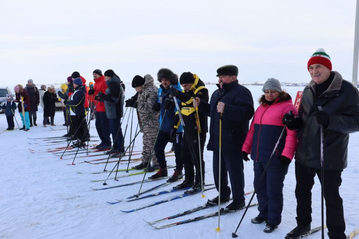 В Алькеевском районе прошли соревнования по лыжным гонкам