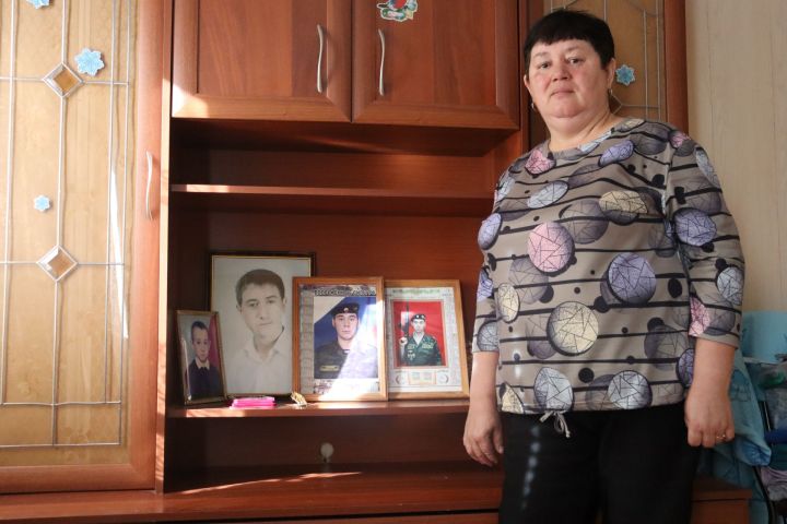 Два сына жительницы Базарных Матак Талии Киямовой находятся в зоне СВО