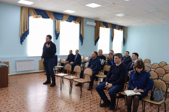 Прокурор республики Илдус Нафиков встретился с предпринимателями Алькеевского района