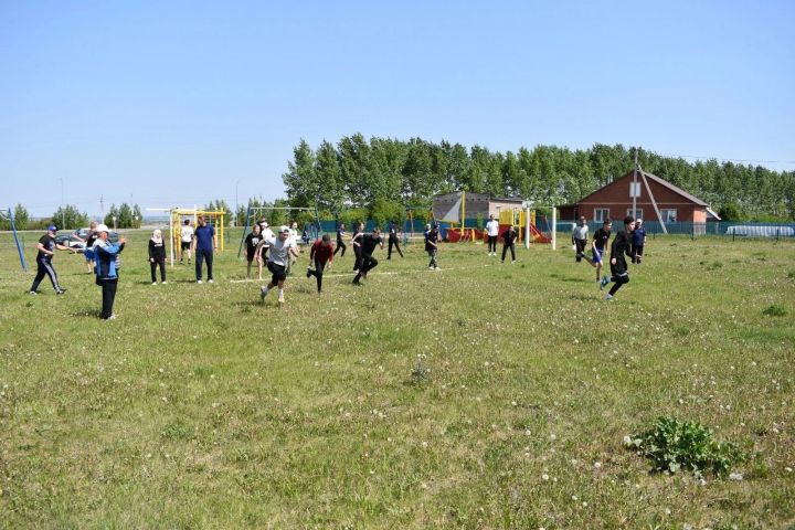 В Алькеевском районе прошла сельская спартакиада по силовым видам спорта «Za наших»
