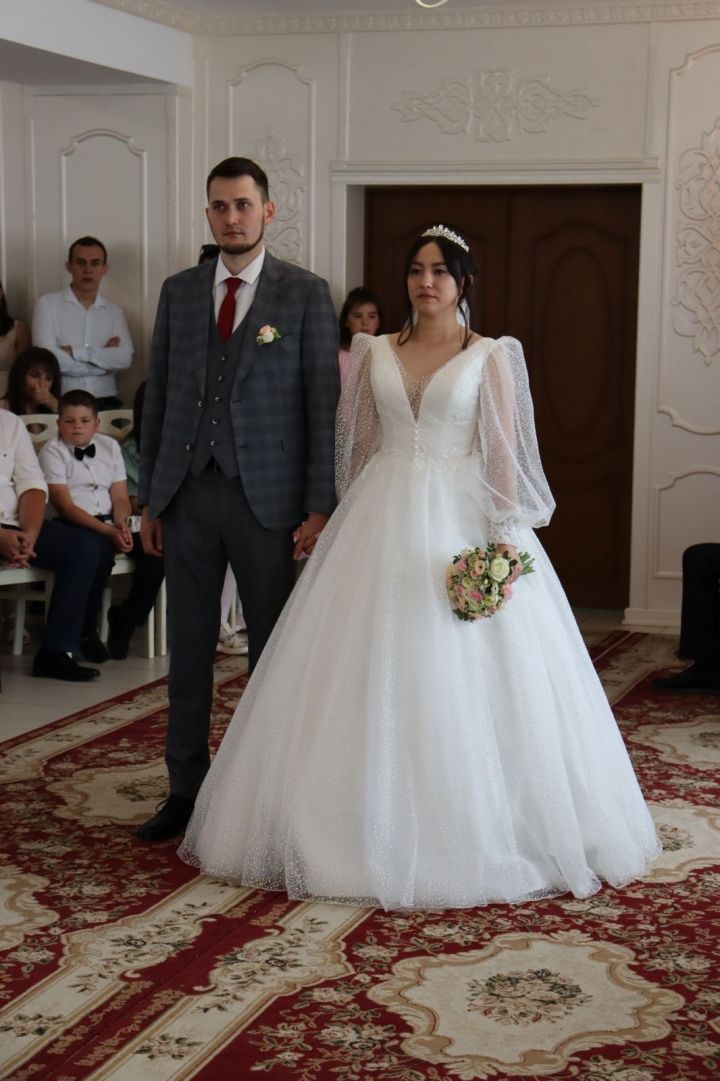 Сегодня состоялась свадьба Ринаса Гарипова и Алсу Залялетдиновой