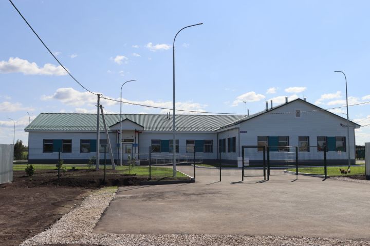 Александр Никошин: «Здание Нижнеколчуринской школы - детского сада готово к новому учебному году»