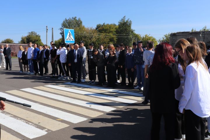 Район үзәгендәге Алексеевск авыл хуҗалыгы көллияте студентларга ишекләрен ачты