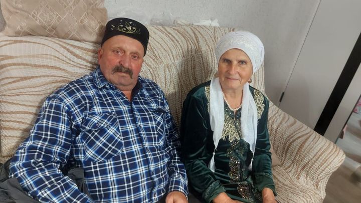 Иске Чаллы авылындагы йортлары янып көл булган Хәмдия һәм Рәис Гәрәевлар кыш уртасында бернәрсәсез кала