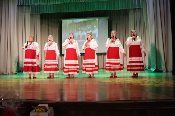 В Алькеевском районе состоялся районный этап ежегодного республиканского конкурса «Женщина года. Мужчина года: женский взгляд»