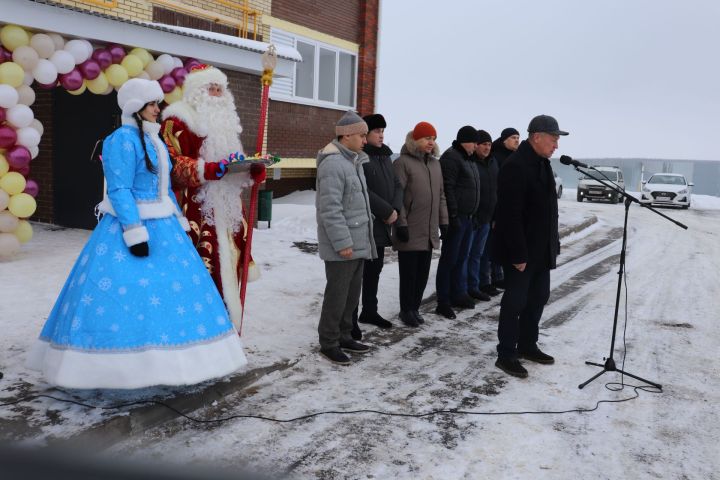 В Базарных Матаках сдали в эксплуатацию 3-этажный дом с 12 квартирами