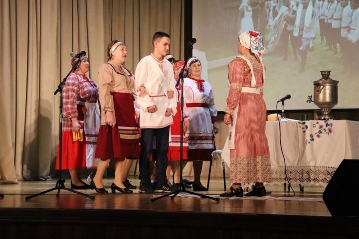 В Алькеевском районе прошел  этно-фестиваль «Мы ветви одного дерева»
