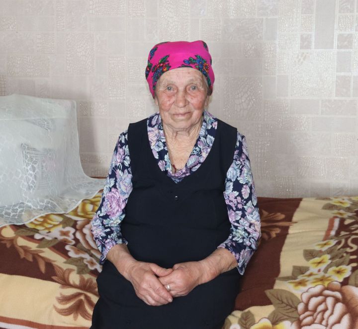 Жительница села Нижнее Качеево Лидия Световидова отметила славный юбилей – 90-летие