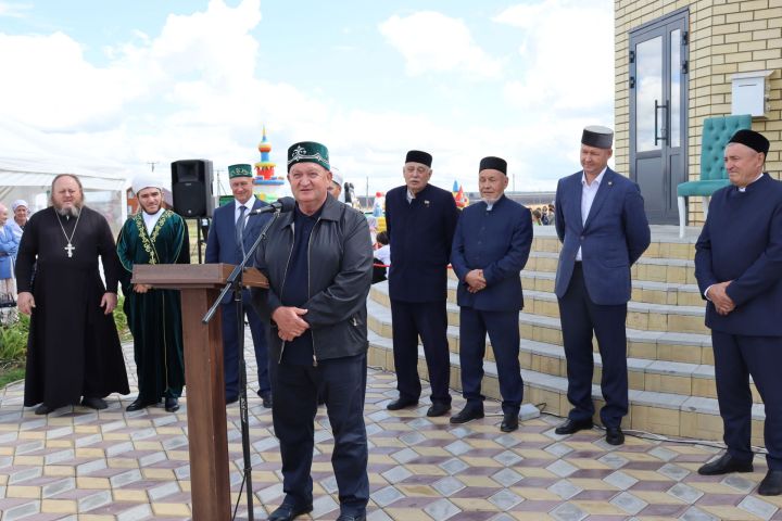 В Базарных Матаках состоялось торжественное открытие мечети «Өмет»