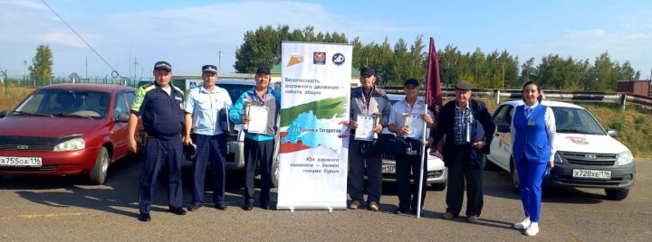 В Алькеевском районе прошел районный конкурс водительского мастерства «Автобабай-2024»