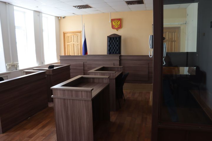 Әлкиле, штрафын вакытында түләмәү сәбәпле, тагын штрафка тартылган