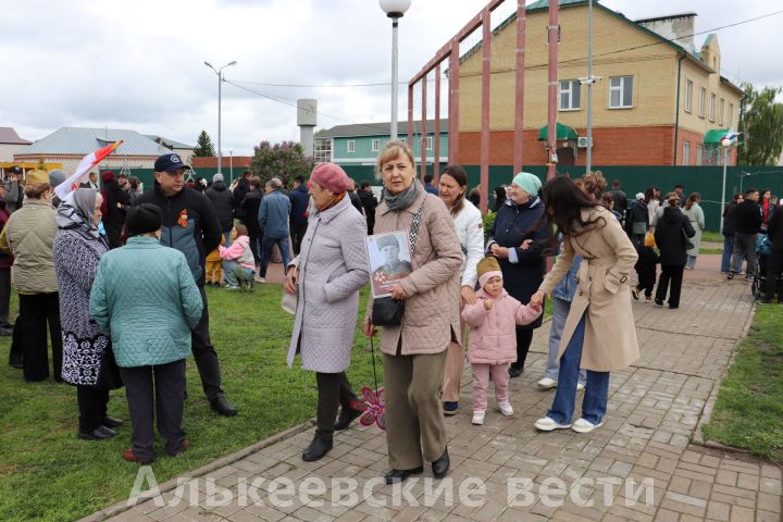 Әлки районында Бөек Җиңү көнен билгеләп үттеләр