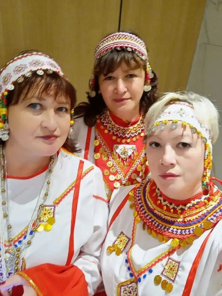 Волонтёры Алькеевского района: сестры Ивановы удостоены благодарностей за помощь участникам СВО