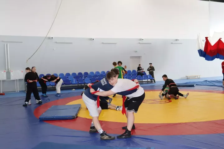 Сборная Татарстана по борьбе на поясах готовится к Первенству России