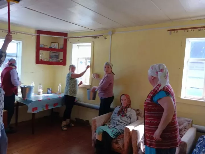 Приехавший из специальной военной операции в краткосрочный отпуск алькеевец купил для своей матери дом