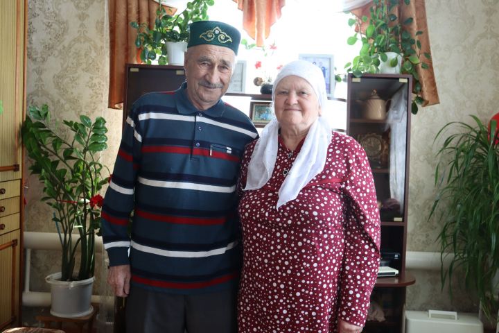Жительница села Карамала Нурия Мисбахова не мечтала стать бухгалтером, но  посвятила этой профессии 35 лет