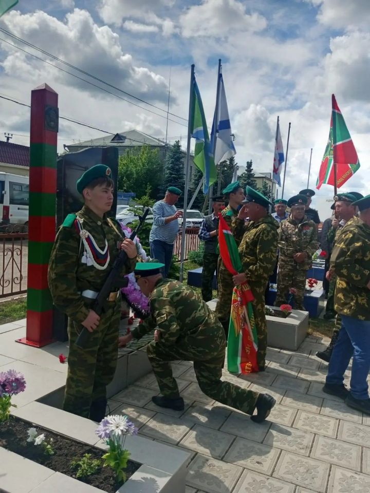 В Алькеевском районе отпраздновали День пограничника