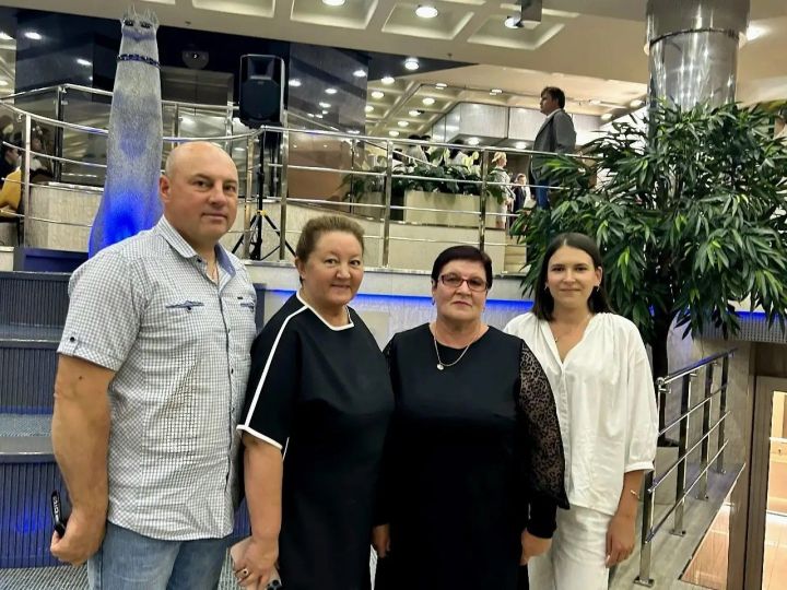 Базарно-Матакская ЦРБ на главном событии года — «Врач года-Ак Чәчәкләр»