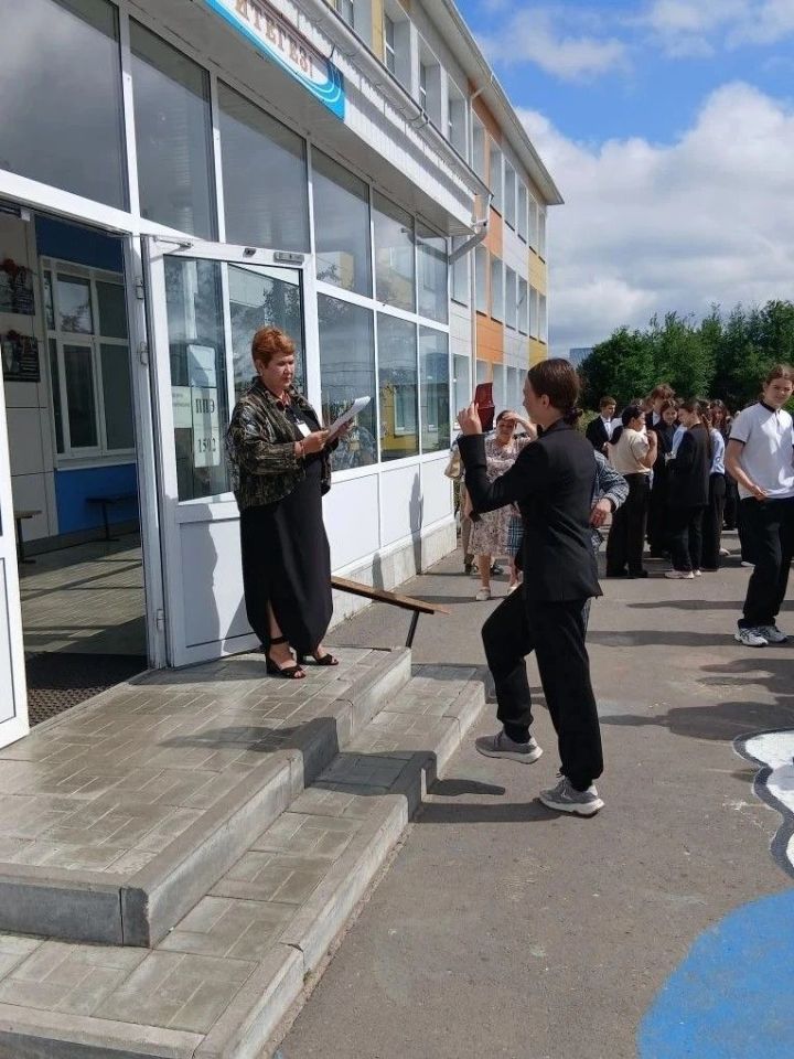 Девятиклассники Алькеевского района сегодня сдают ОГЭ по выбору