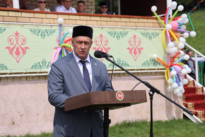 Әлки районы башлыгы Александр Никошин кыр эшләре үтәлеше хакында сөйләде