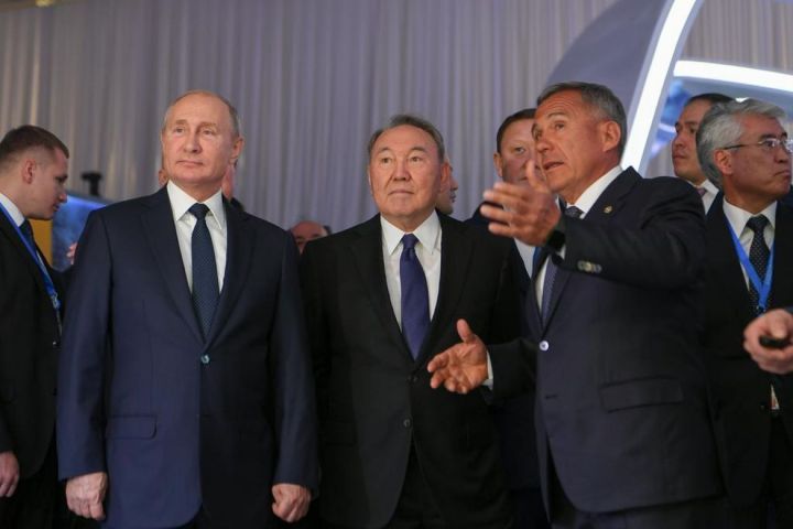 Минниханов презентовал Путину и Назарбаеву туристический потенциал Татарстана